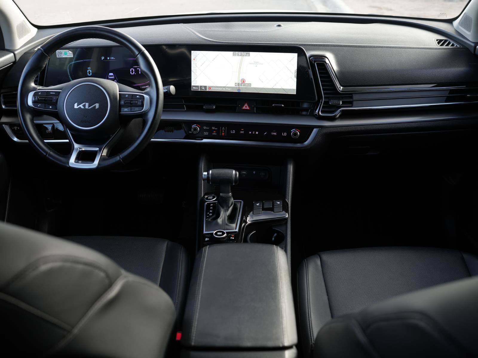 Used 2023 Kia Sportage EX image 18