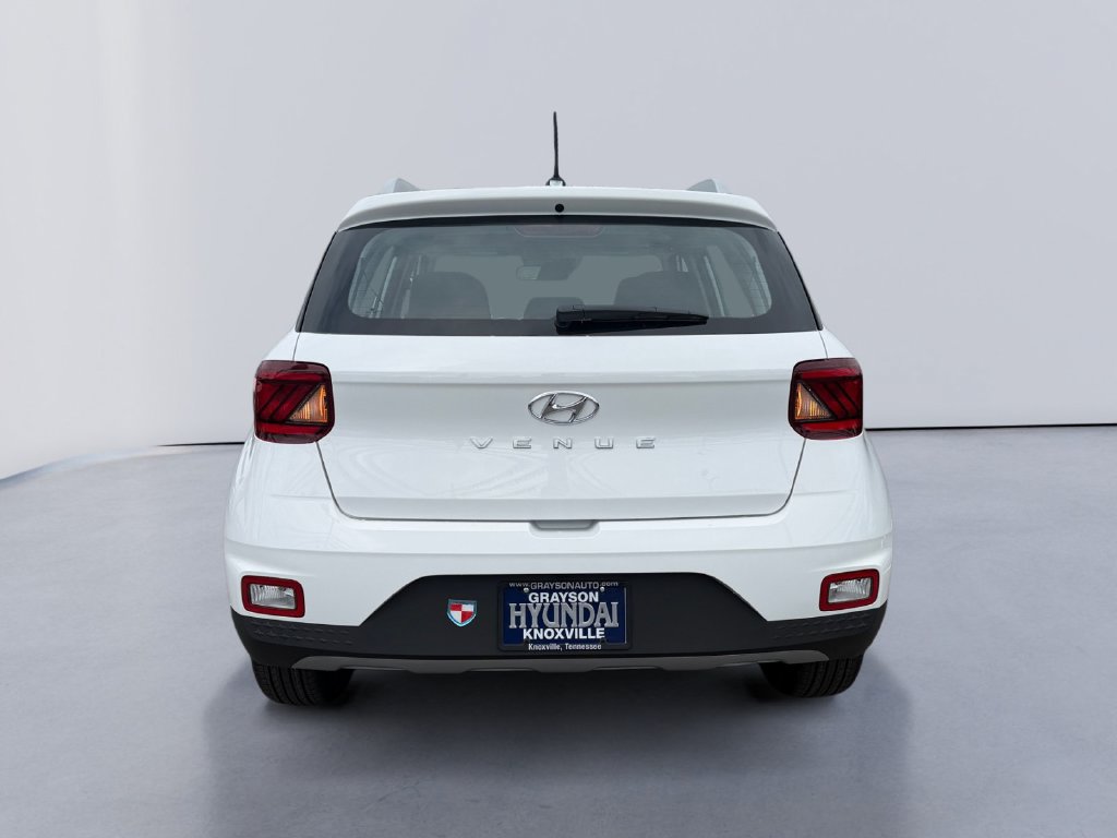 New 2026 Hyundai Venue SEL FWD image 4