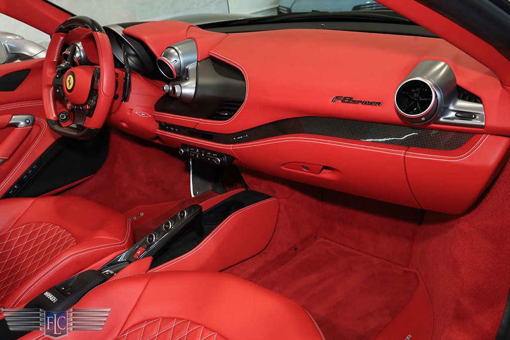 Used 2021 Ferrari F8 Tributo RWD image 25