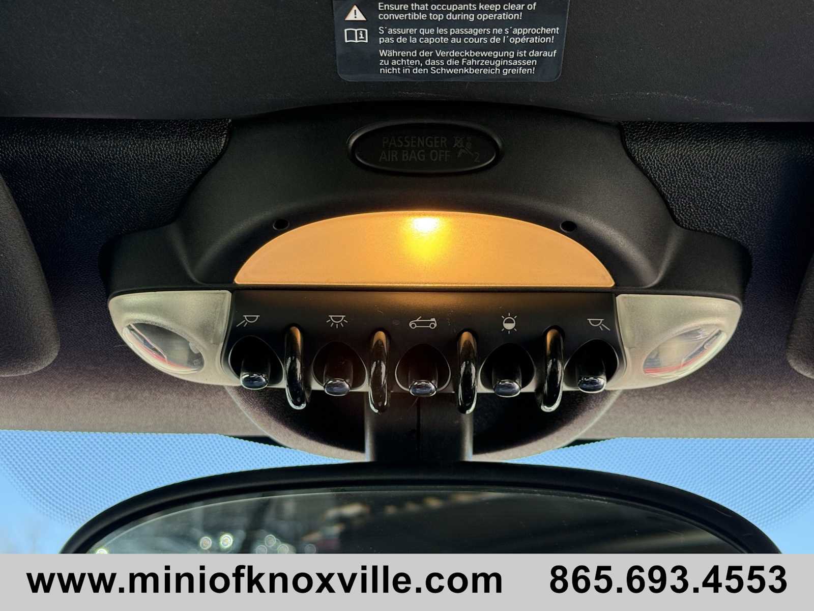 Used 2012 MINI Cooper Convertible image 23