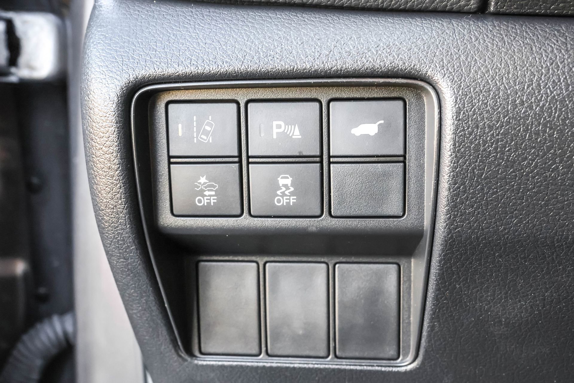 Used 2020 Honda CR-V Touring image 25