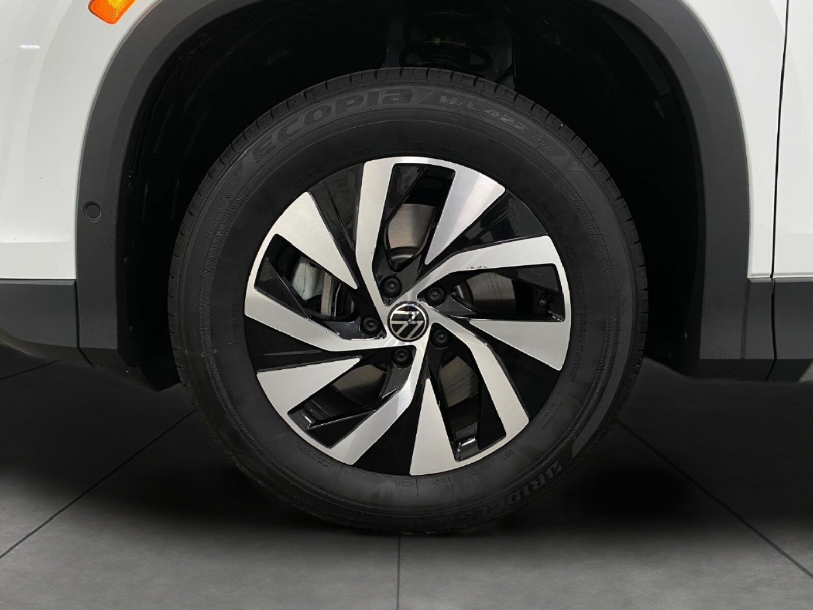 Used 2026 Volkswagen Tiguan S AWD/4WD image 11