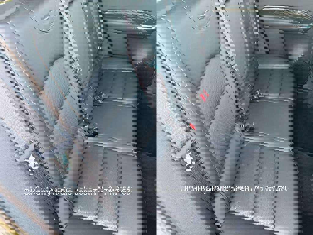 Used 2021 Cadillac XT4 Sport image 13