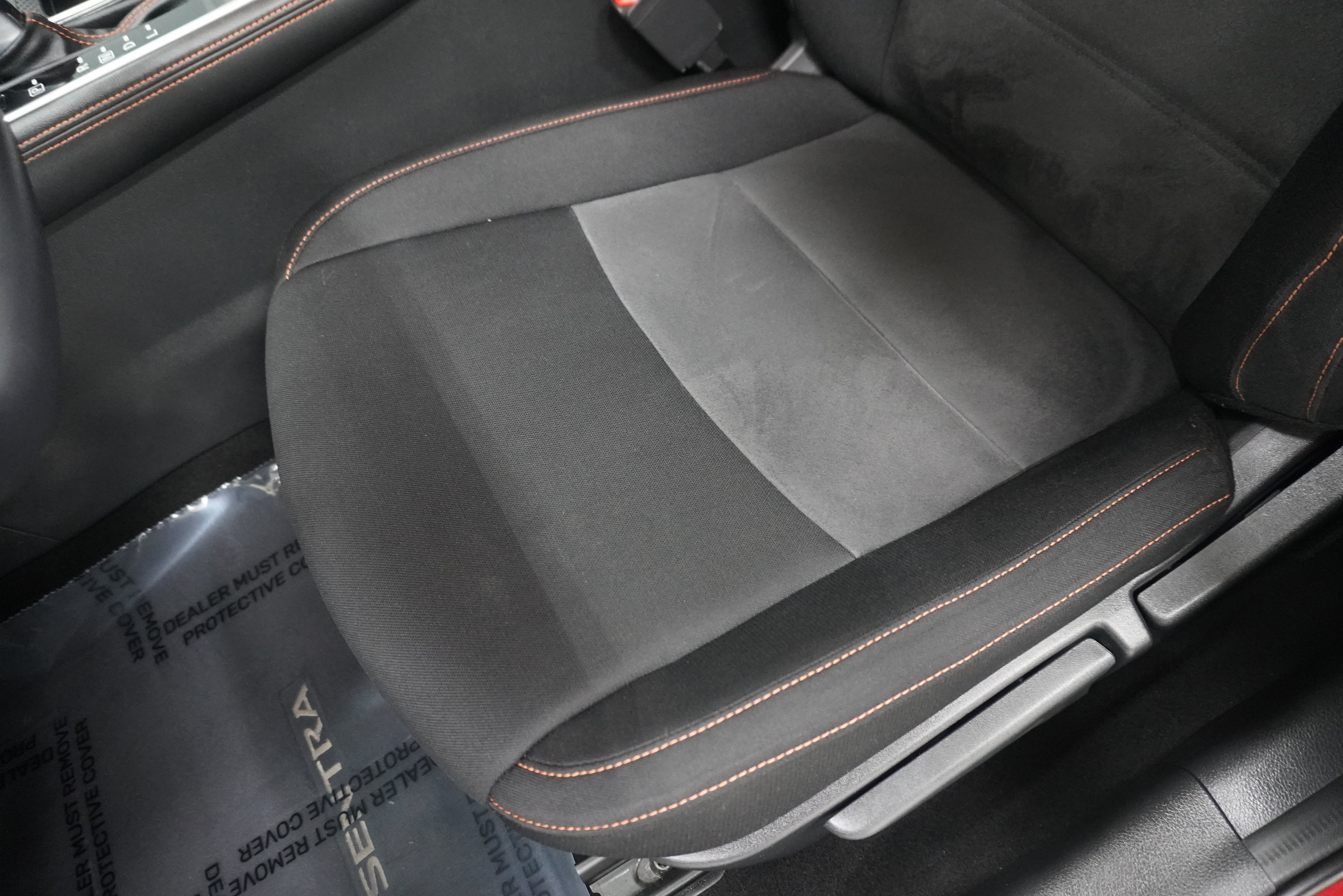 Used 2021 Nissan Sentra SR FWD image 12