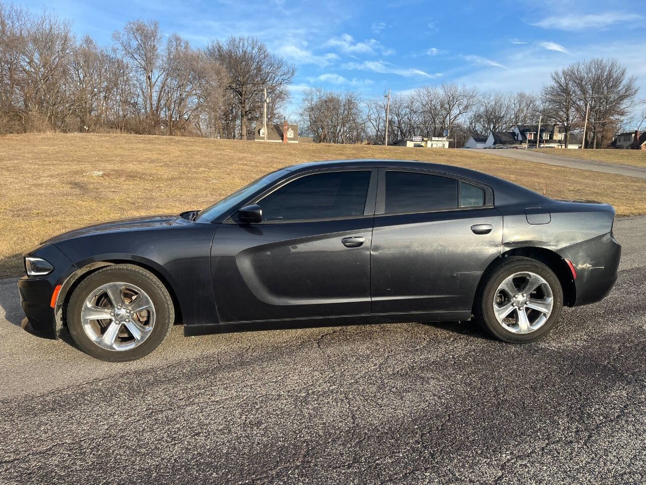 Used 2016 Dodge Charger SE w/ Popular Equipment Group image 6