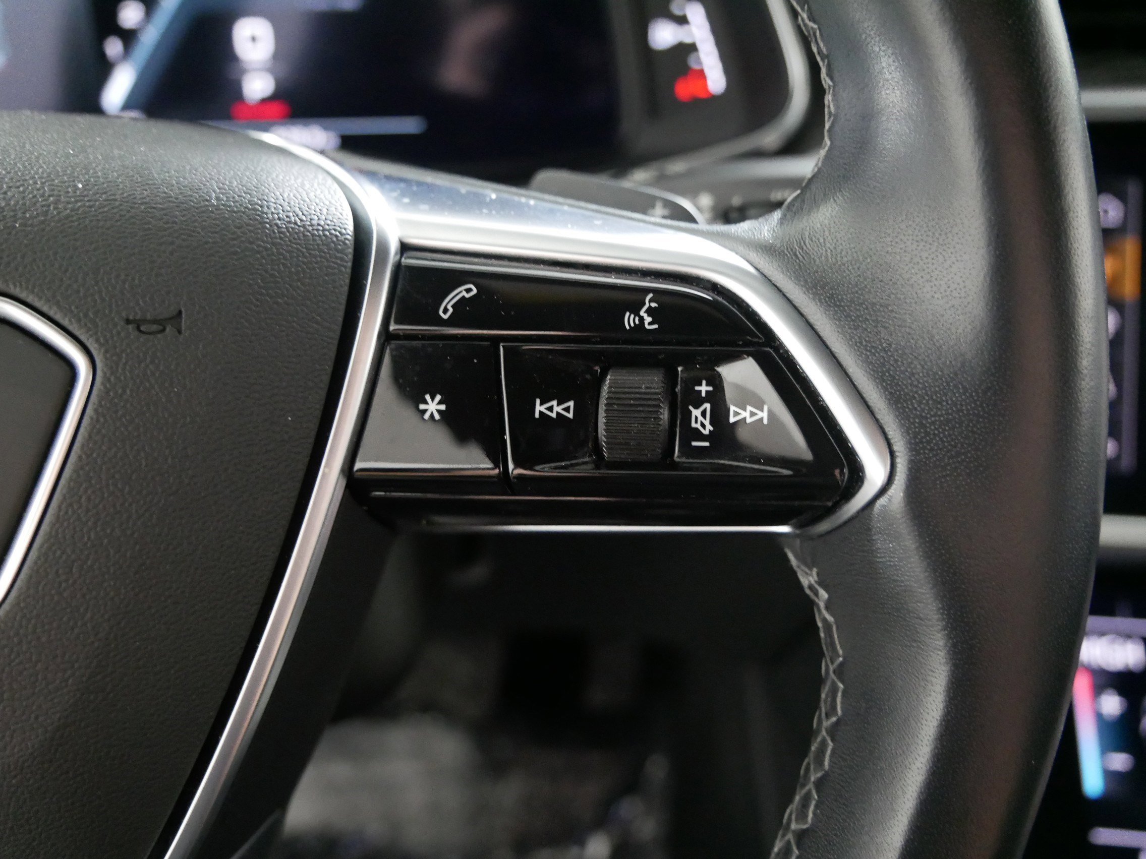 Used 2024 Audi A6 Premium Plus image 28