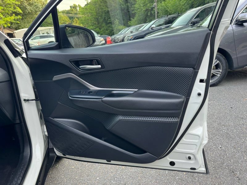 Used 2021 Toyota C-HR LE FWD image 20