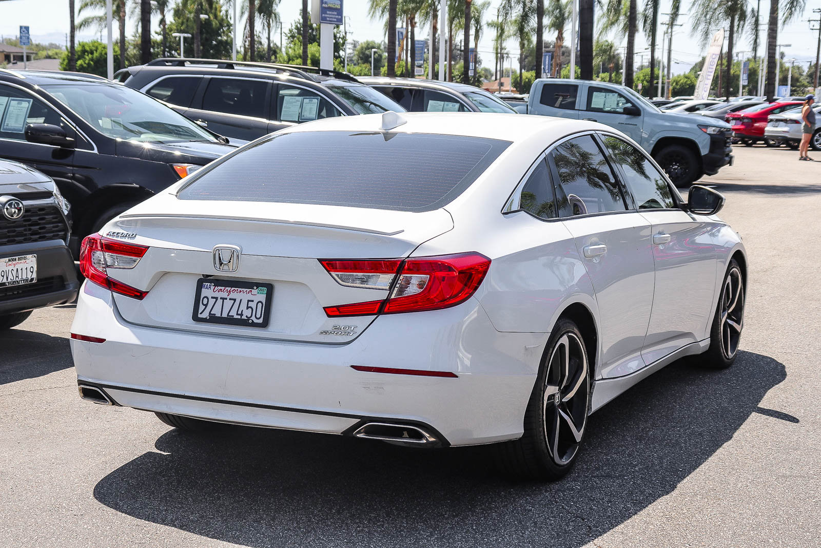 Used 2019 Honda Accord Sport image 9