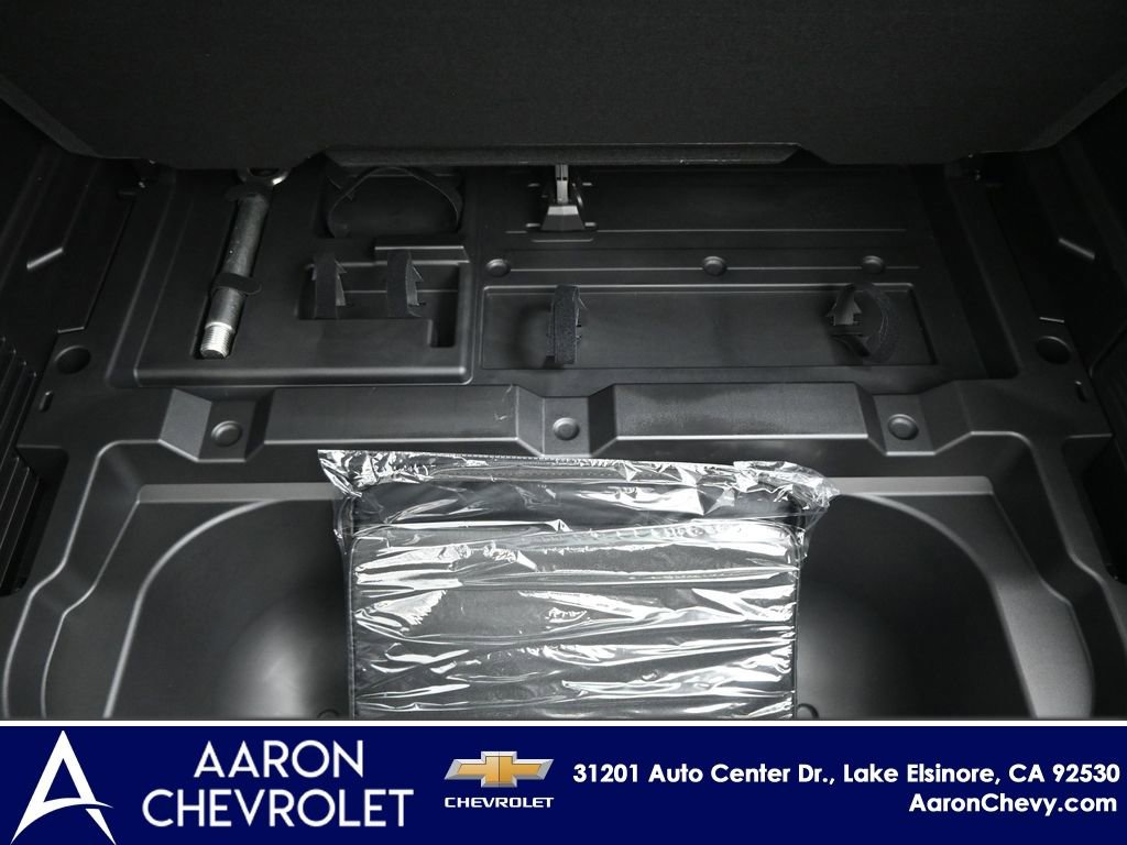 New 2025 Chevrolet Equinox EV LT w/ Convenience Package II image 27