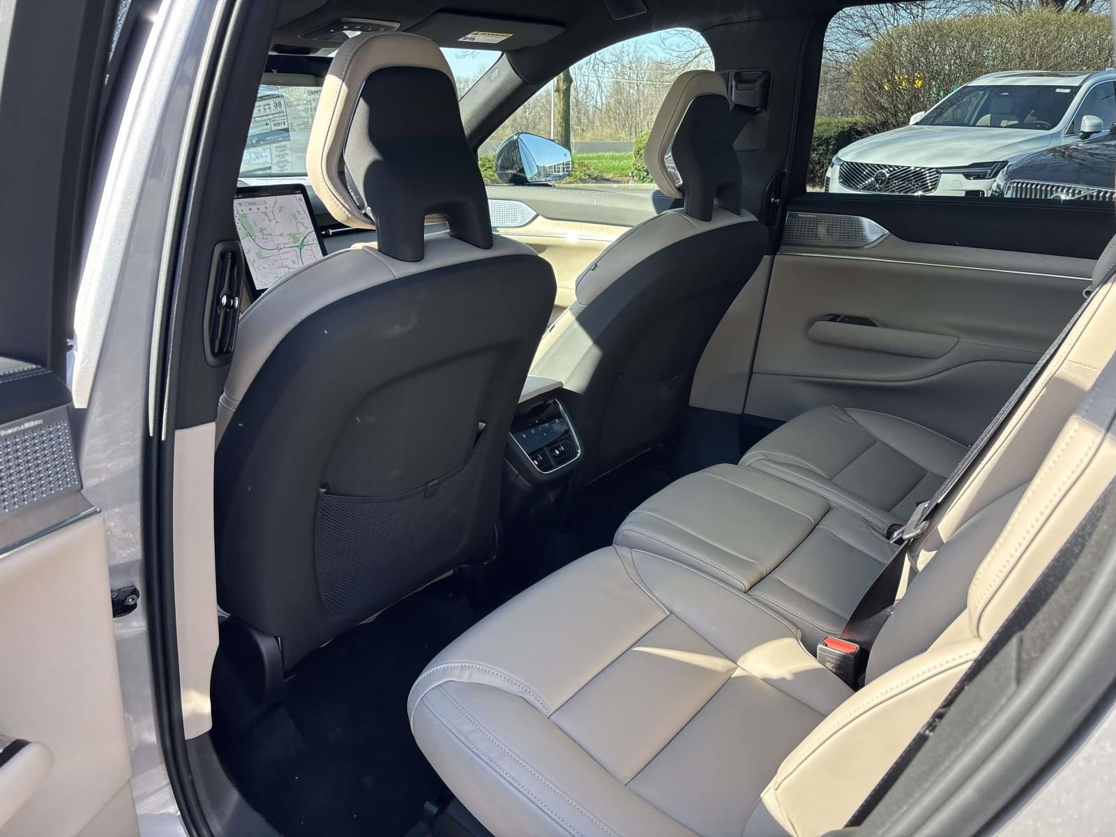 New 2026 Volvo EX90 Ultra image 27