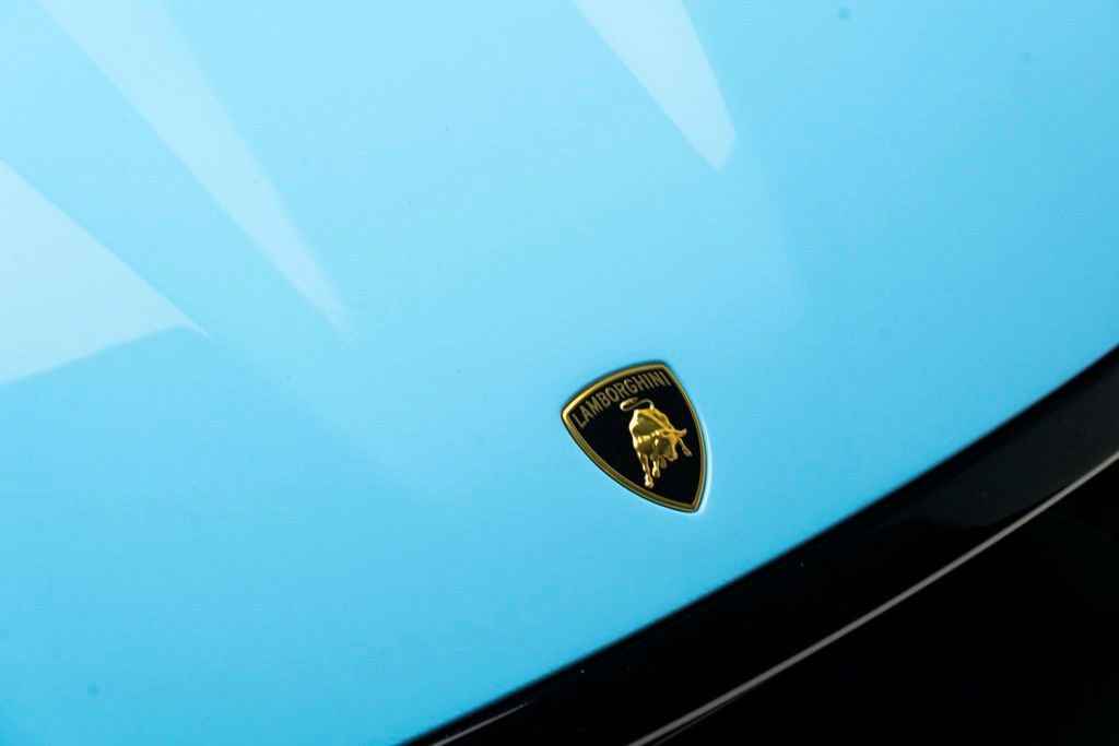 Used 2022 Lamborghini Huracan STO RWD image 56