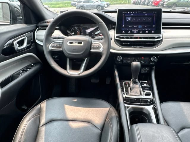 Used 2024 Jeep Compass Limited AWD/4WD image 26