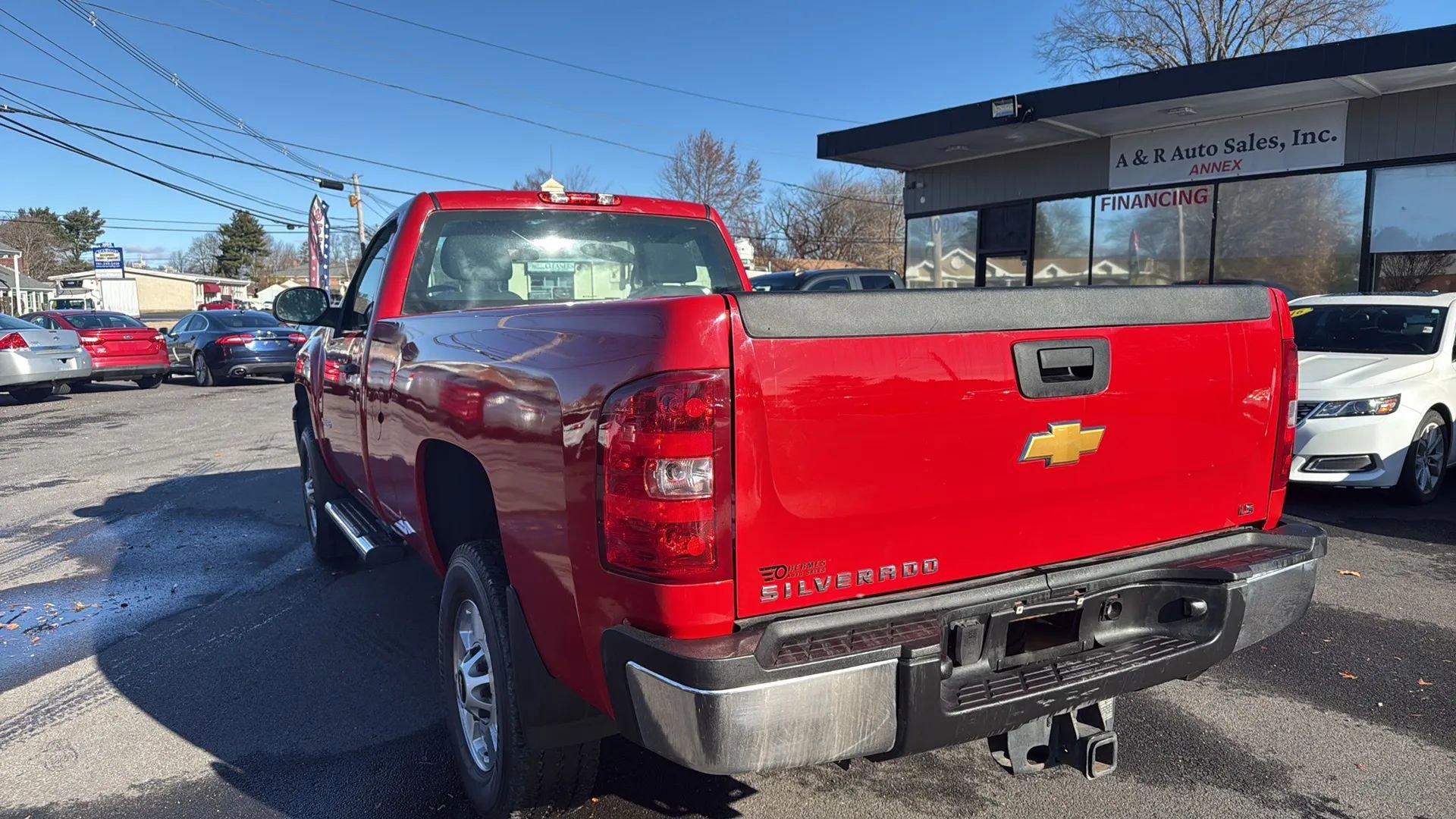 Used 2012 Chevrolet Silverado 2500 W/T w/ Snow Plow Prep Package image 4