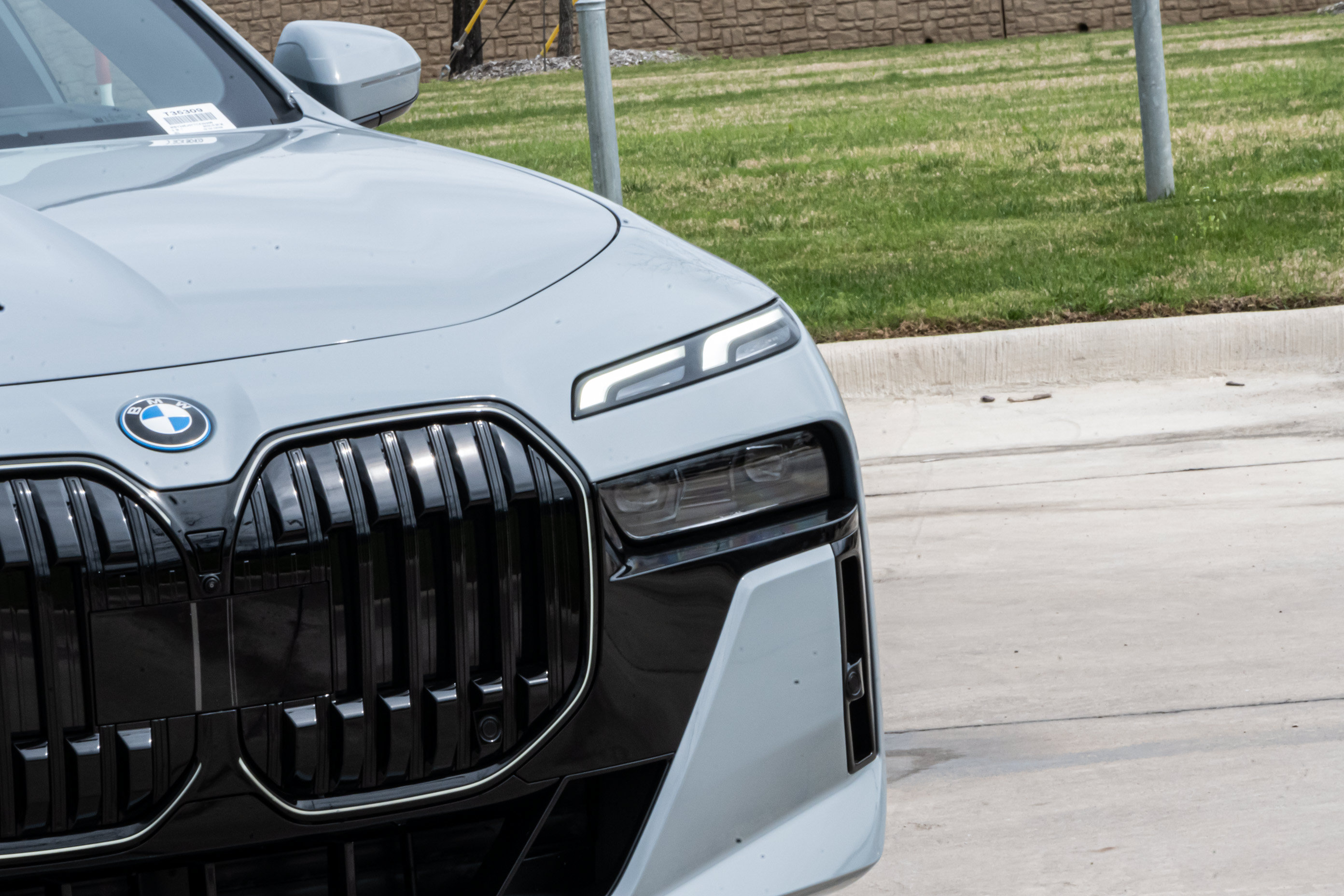 New 2026 BMW i7 xDrive60 AWD/4WD image 7