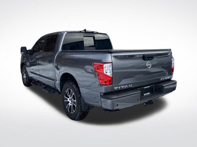 Used 2024 Nissan Titan SV w/ SV Convenience Package image 3