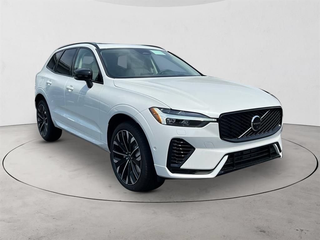 Certified 2026 Volvo XC60 T8 Ultra w/ Protection Package Premier AWD/4WD image 7