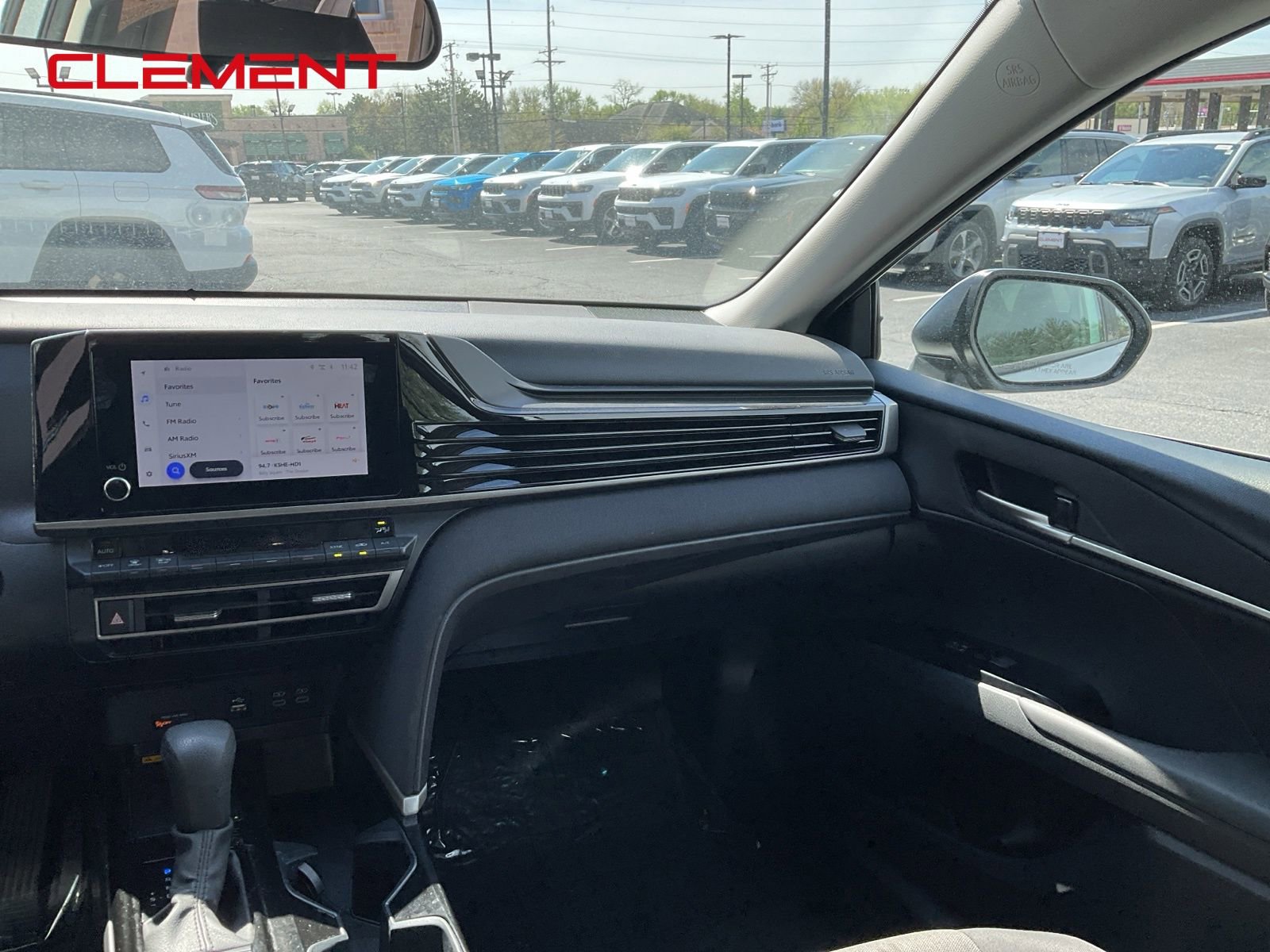 Used 2025 Toyota Camry LE FWD image 17