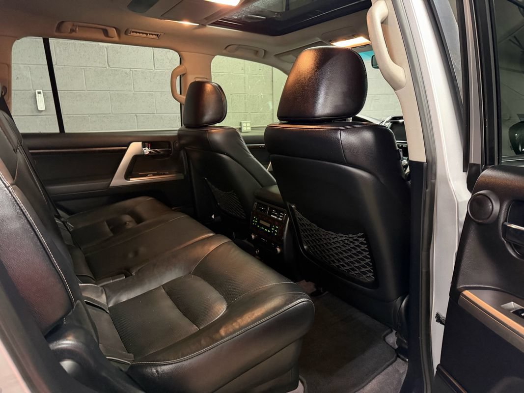 Used 2013 Toyota Land Cruiser AWD/4WD image 28