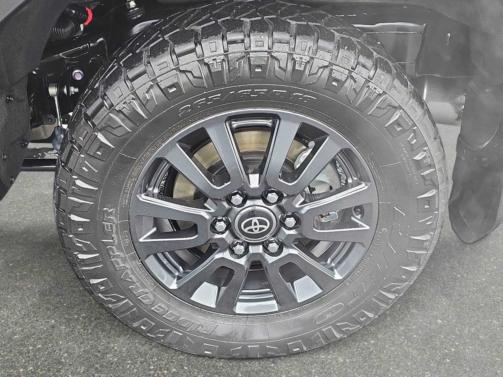 Used 2024 Toyota Land Cruiser 1958 image 31