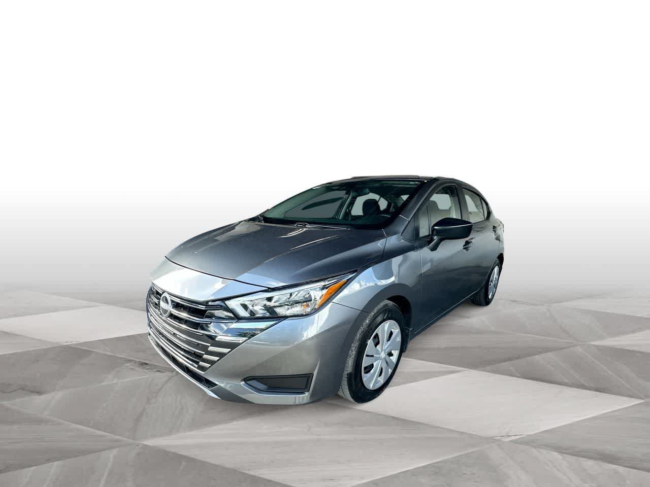 Used 2025 Nissan Versa S w/ Trunk Package FWD image 4