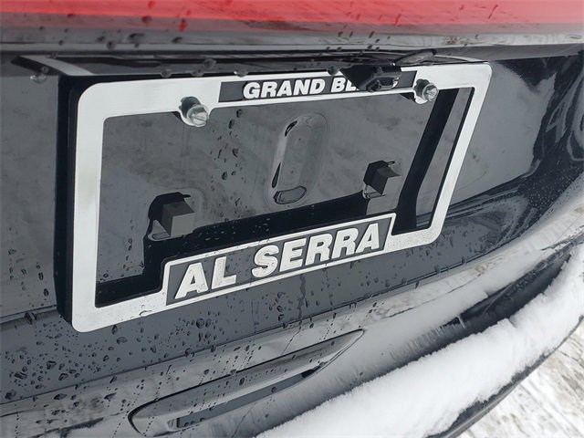 New 2026 Chrysler Pacifica Limited w/ Uconnect Theater Family Group image 7