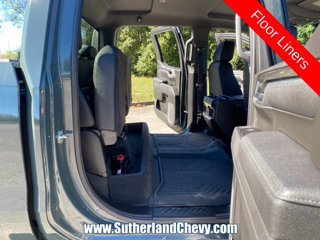 Used 2025 Chevrolet Silverado 1500 LTZ AWD/4WD image 47