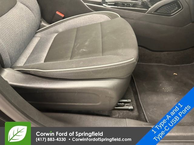 Used 2025 Chevrolet TrailBlazer LT w/ Driver Confidence Package image 11