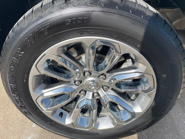 Used 2022 RAM 1500 Laramie w/ Sport Appearance Package AWD/4WD image 39
