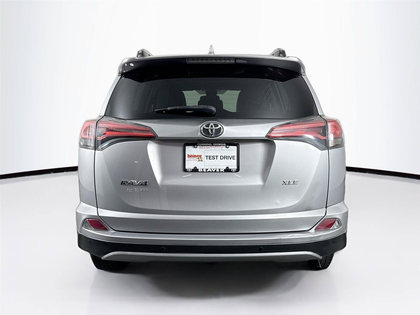Used 2017 Toyota RAV4 XLE FWD image 10