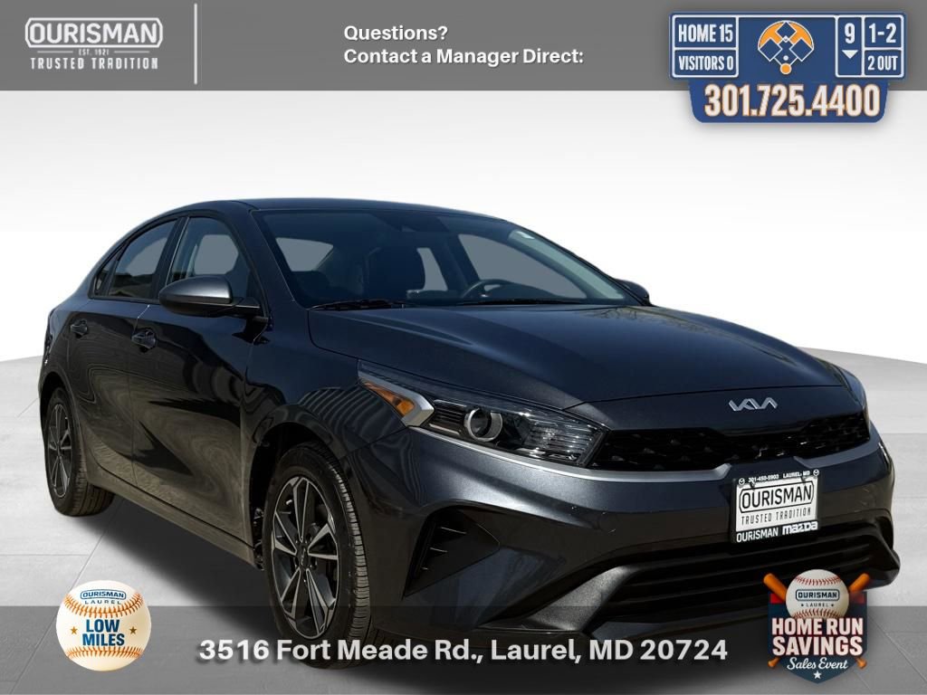 Used 2023 Kia Forte LXS image 2