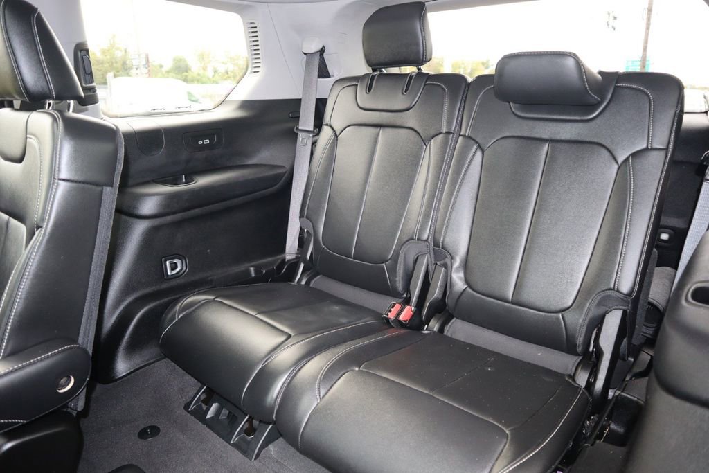 Used 2022 Jeep Grand Cherokee L Limited AWD/4WD image 20