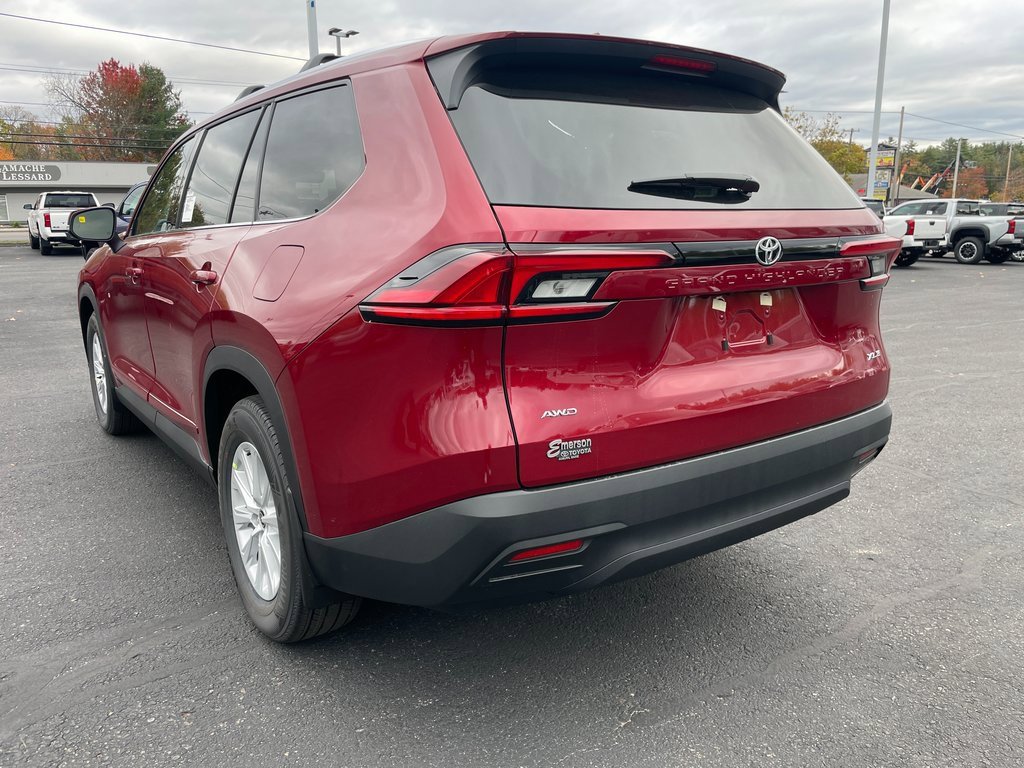 New 2026 Toyota Grand Highlander XLE image 3