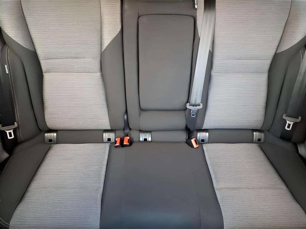 Used 2023 Nissan Rogue SV image 18