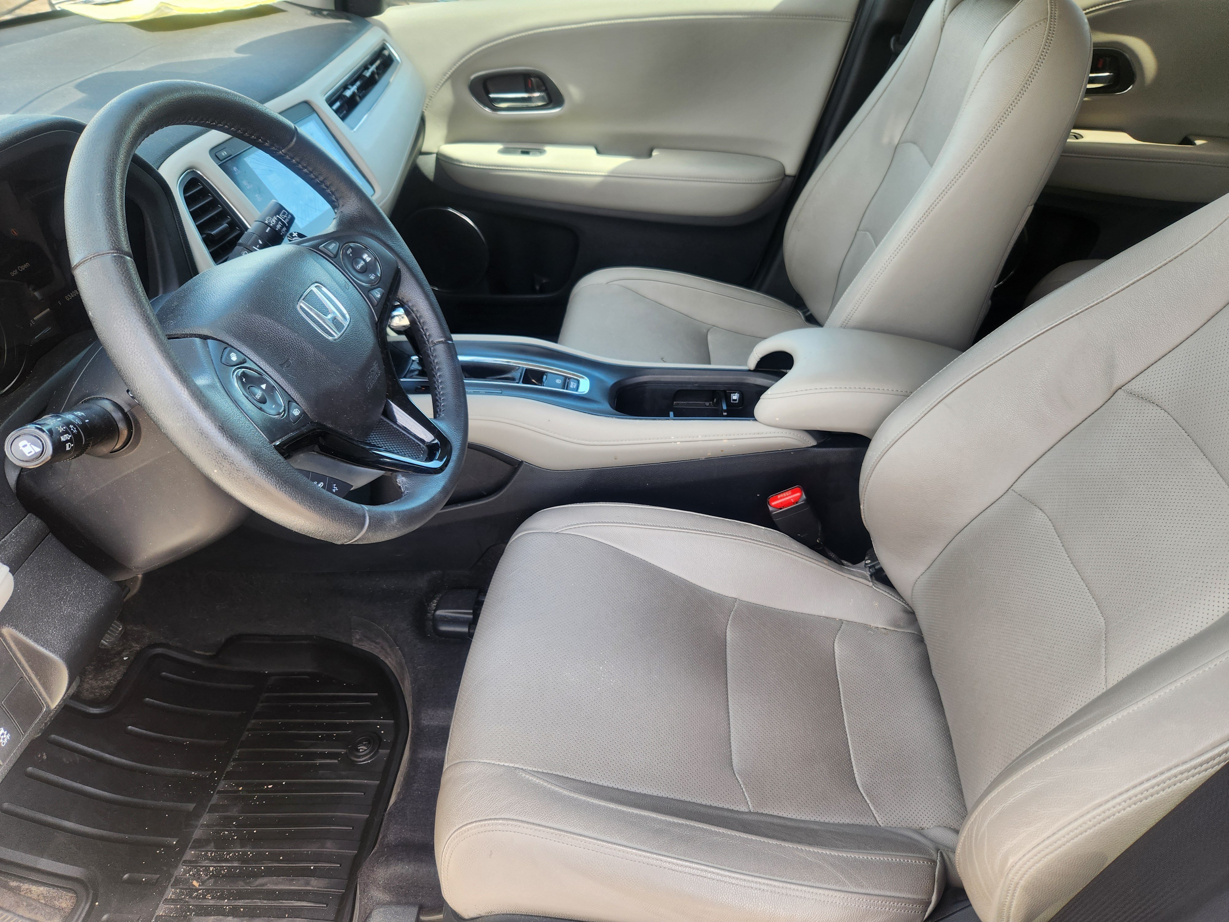 Used 2022 Honda HR-V EX-L image 9