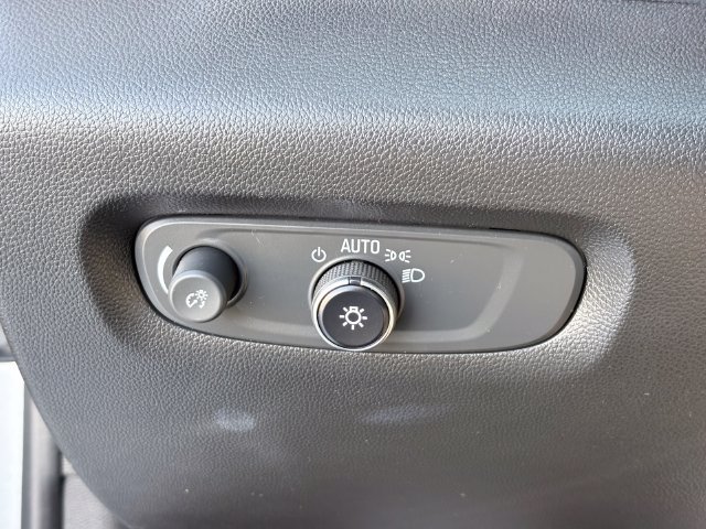 Used 2023 Chevrolet Traverse LT AWD/4WD image 25