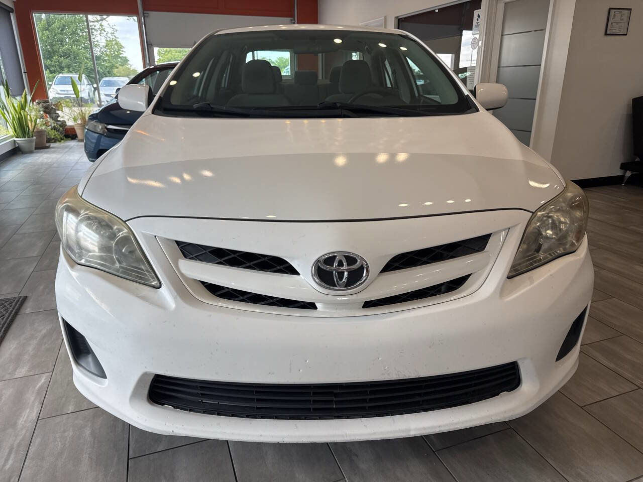 Used 2012 Toyota Corolla L FWD image 2
