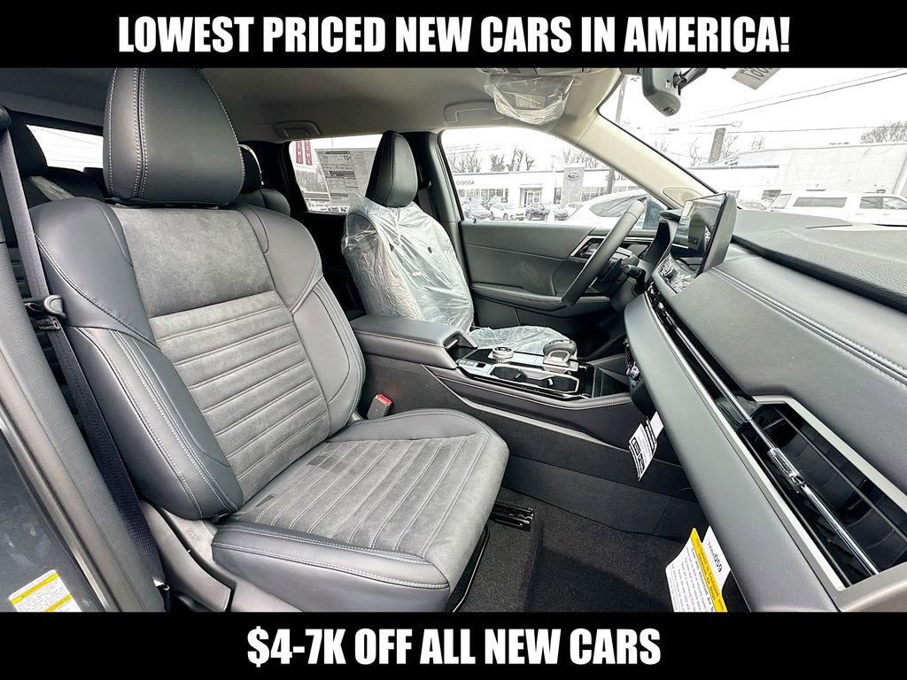 New 2026 Mitsubishi Outlander SE image 11