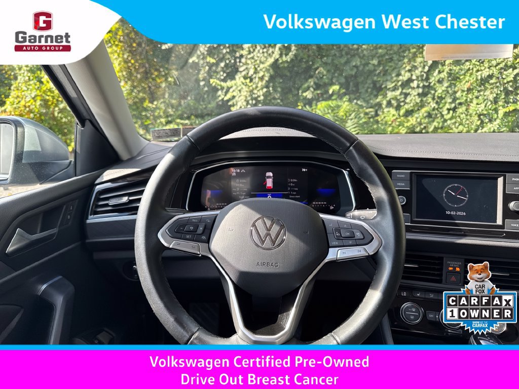 Certified 2023 Volkswagen Jetta SE FWD image 32