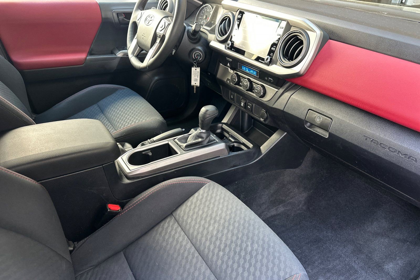 Certified 2022 Toyota Tacoma SR5 image 19