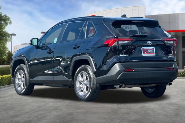 Certified 2025 Toyota RAV4 XLE AWD/4WD image 7