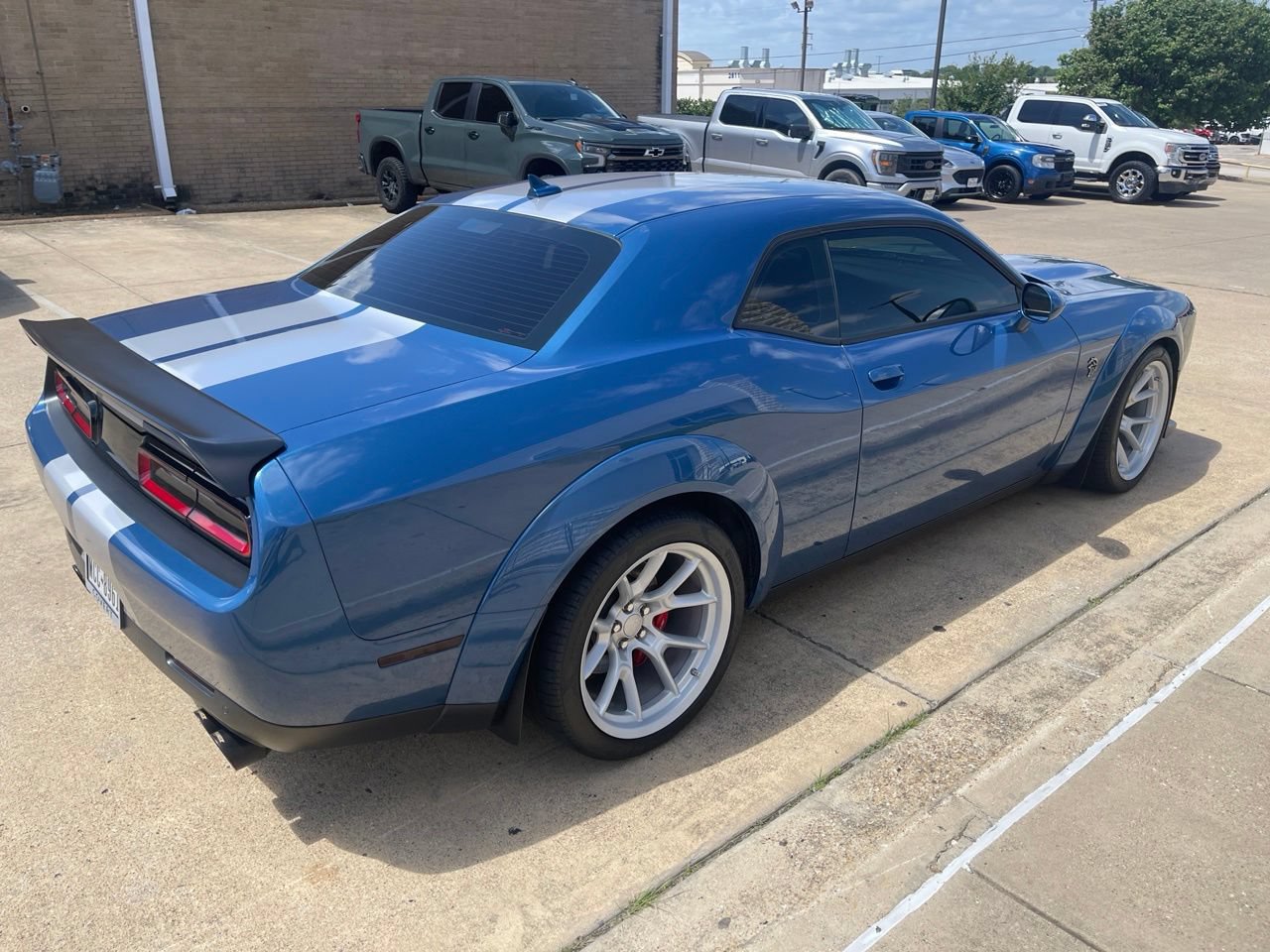 Used 2021 Dodge Challenger SRT Hellcat Redeye RWD image 6