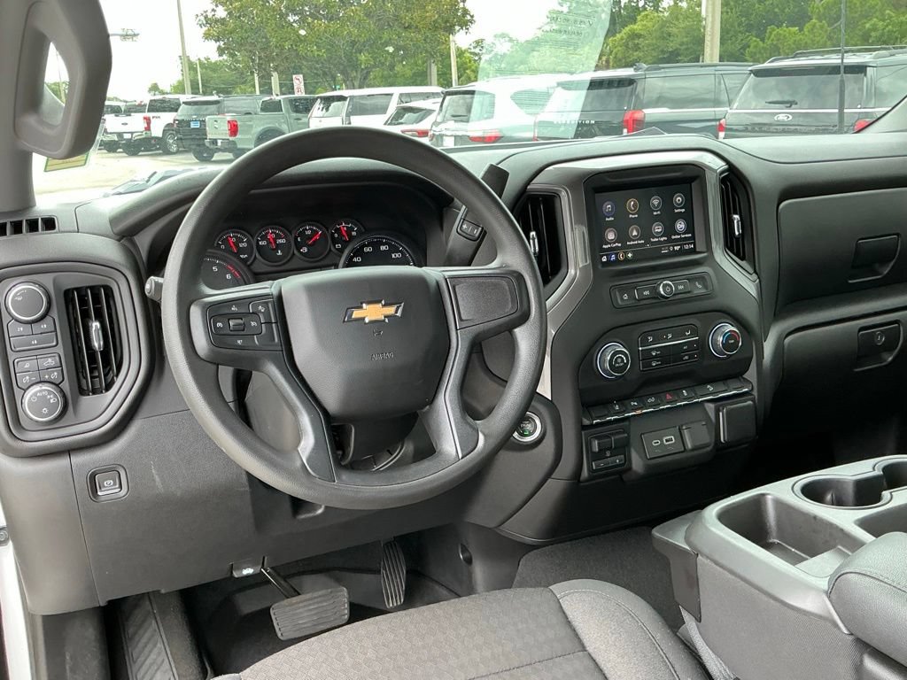 Used 2024 Chevrolet Silverado 2500 Custom w/ Custom Convenience Package AWD/4WD image 37