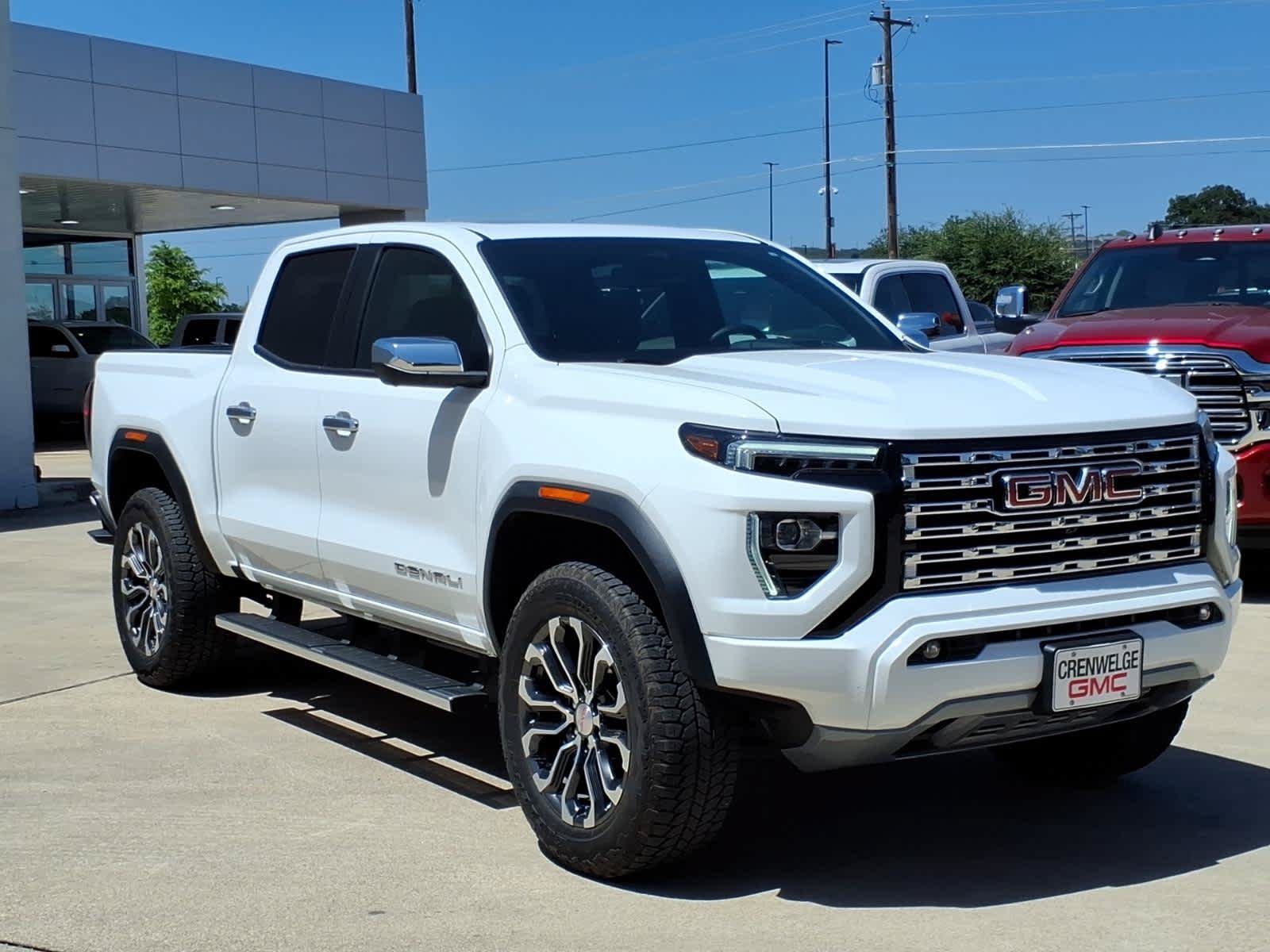 Certified 2024 GMC Canyon Denali AWD/4WD image 29