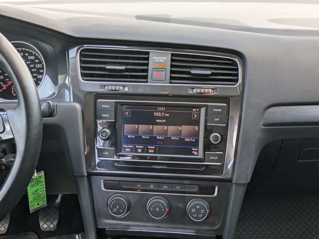 Used 2019 Volkswagen Golf S FWD image 17
