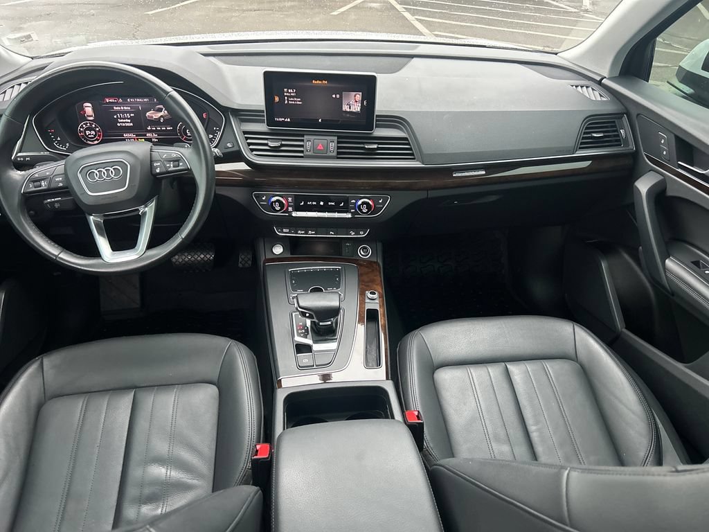 Used 2020 Audi Q5 2.0T Premium Plus w/ Premium Plus Package AWD/4WD image 15