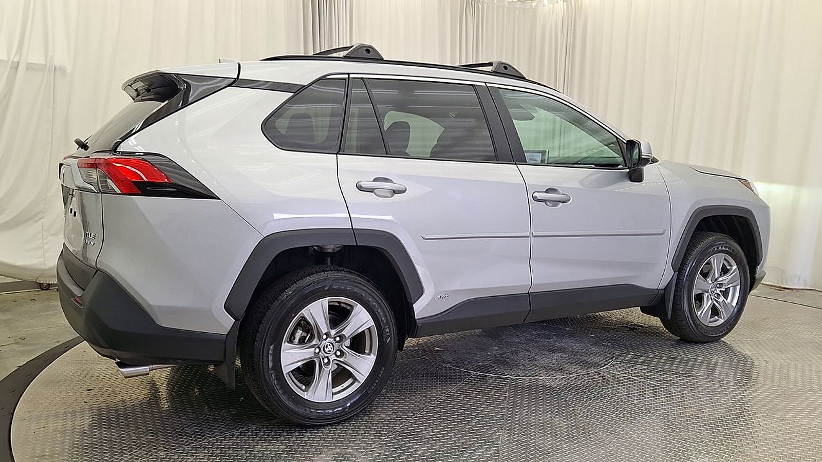 Certified 2025 Toyota RAV4 XLE w/ Convenience Package AWD/4WD image 6