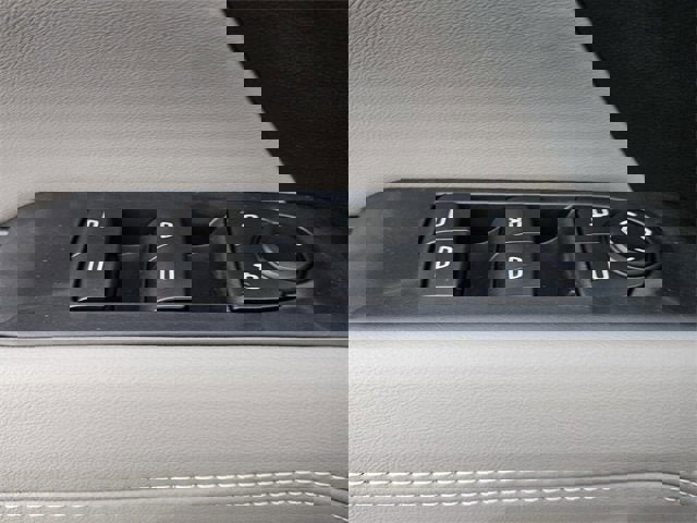 New 2026 GMC Terrain Elevation w/ Elevation Premium Package image 17