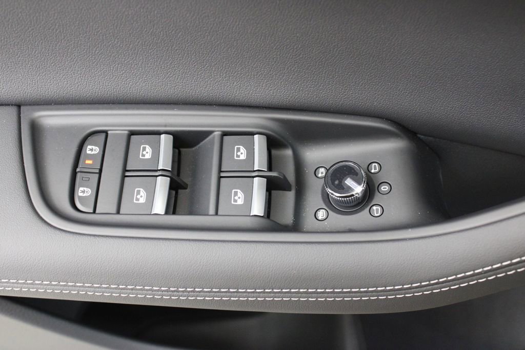 New 2026 Audi Q8 Premium Plus image 17