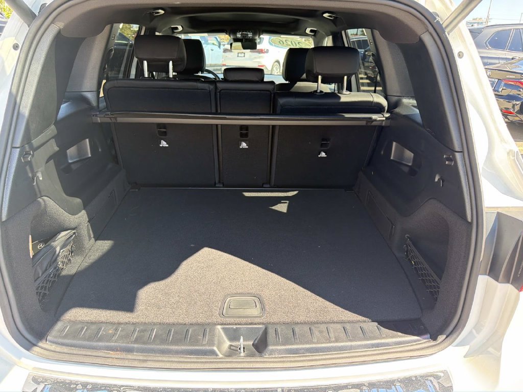 Used 2026 Mercedes-Benz GLB 250 image 8