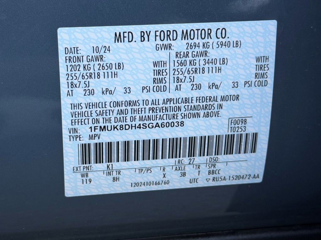 Used 2025 Ford Explorer Active AWD/4WD image 33